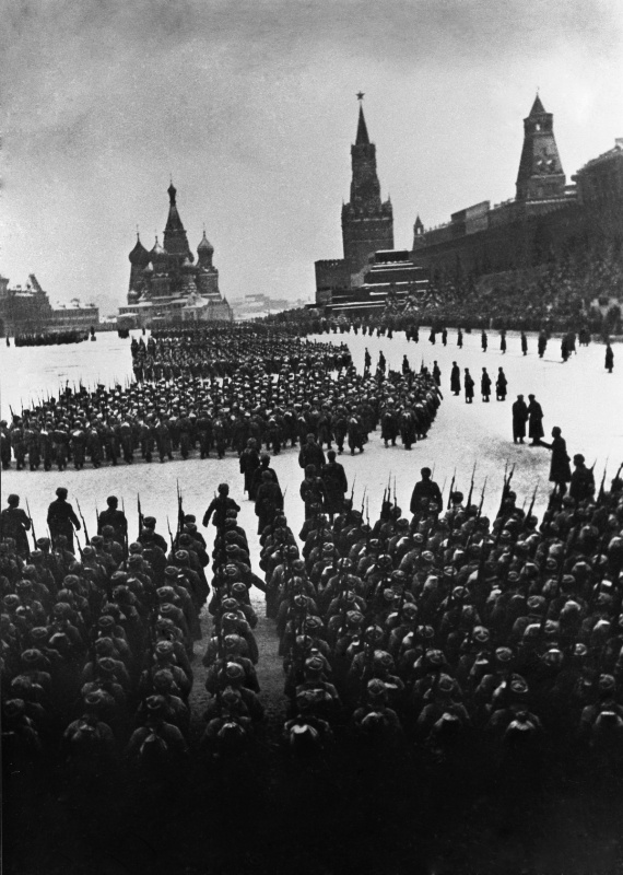 Парад на Красной Площади 7 ноября 1941 года